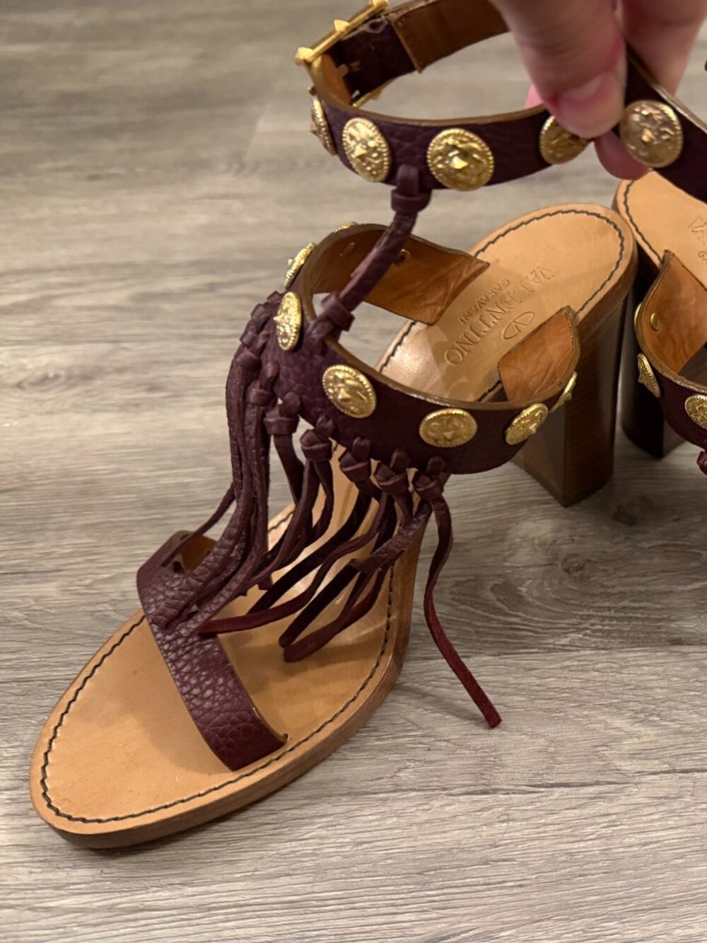 NEW Valentino Brown Chunky Sandals with Gold Coins and Fringe - Size 38 - Picture 1 of 7
